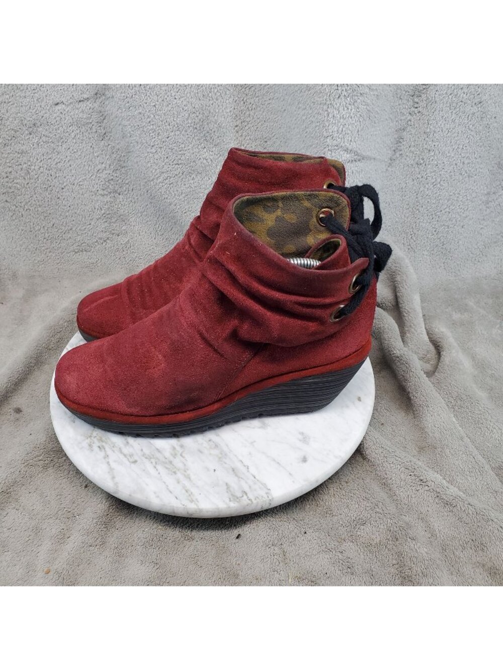 Fly London Shoes Womens Size EU 38 US 7.5-8 Red Suede Yama Ankle Boots *Read*